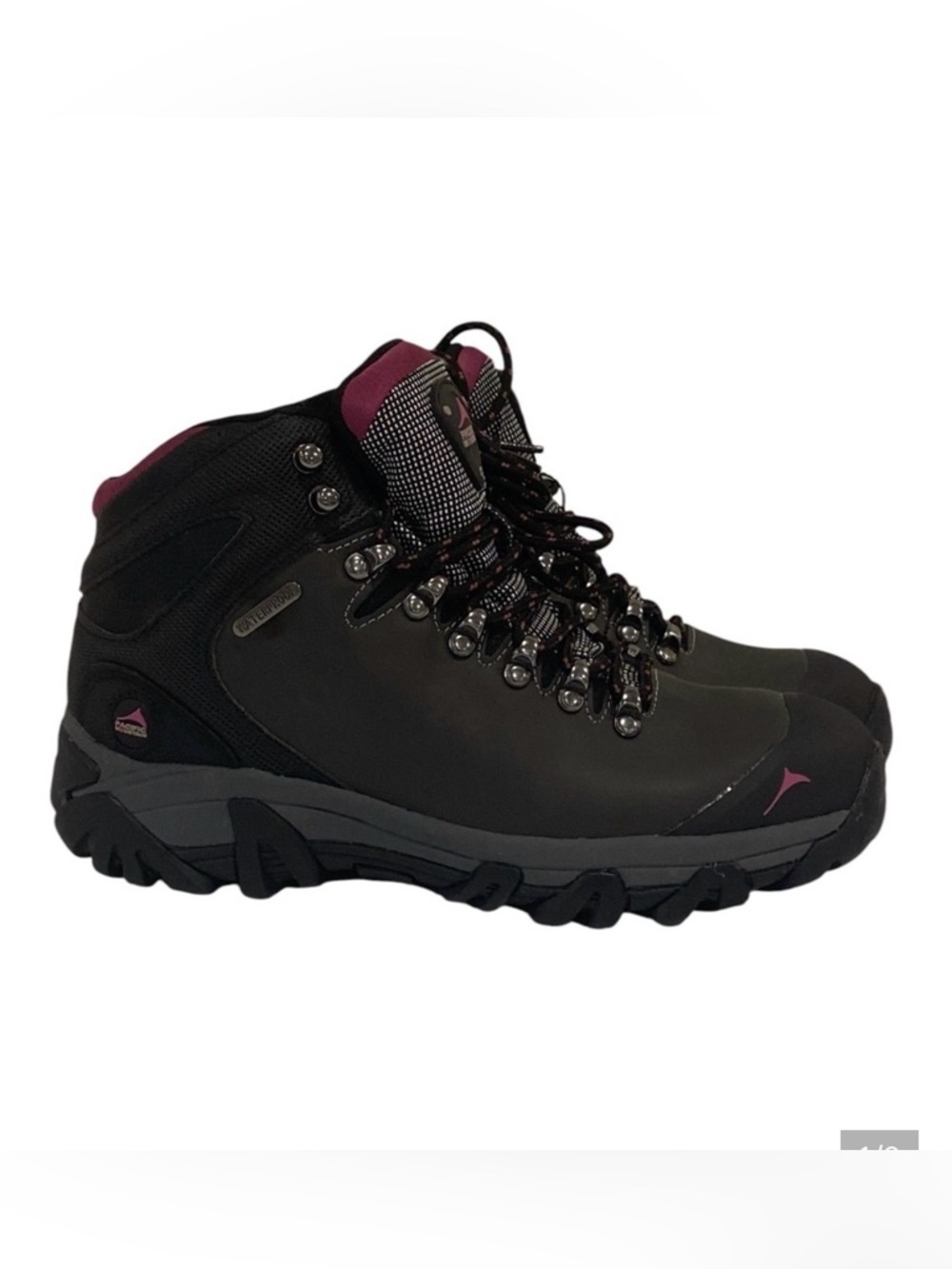 Pacific Mountain Hiking Boots Dark Grey - Women’s 7.5. BRAND NEW